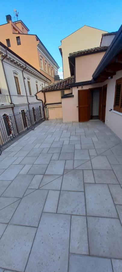 La Terrazza Del Quarto L'Aquila Ngoại thất bức ảnh