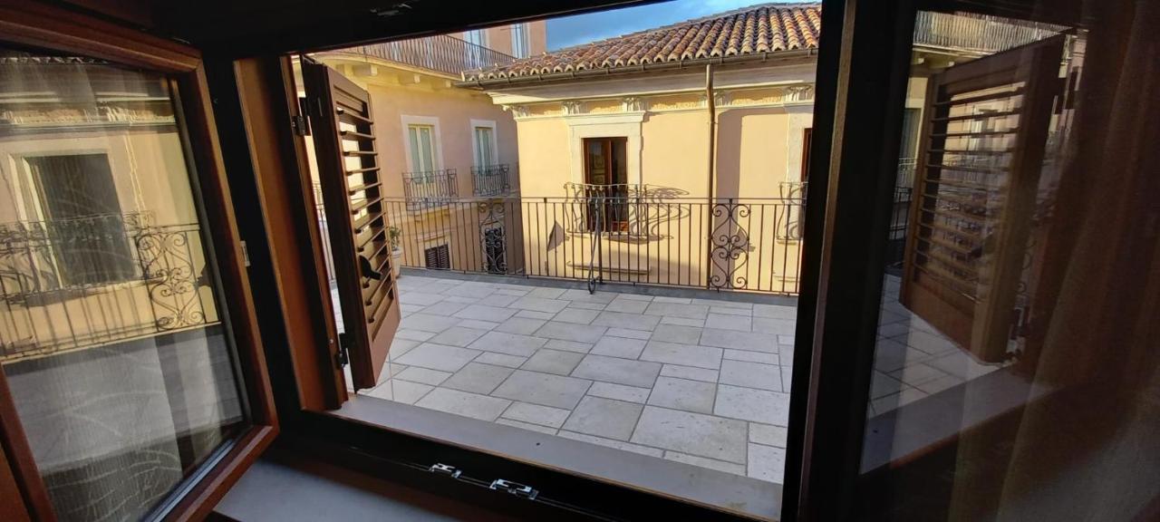 La Terrazza Del Quarto L'Aquila Ngoại thất bức ảnh